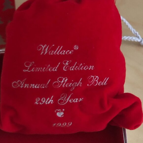 Wallace Silversmiths 1999 Silver Sleigh Bell - 29th Limited Edition Annual - Picture 11 of 11